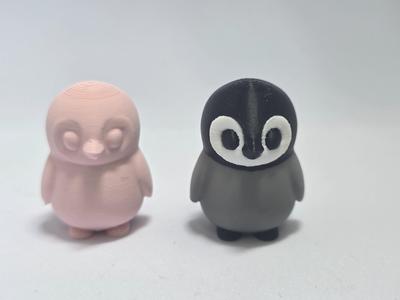 Pinguino Baby keychain/decor