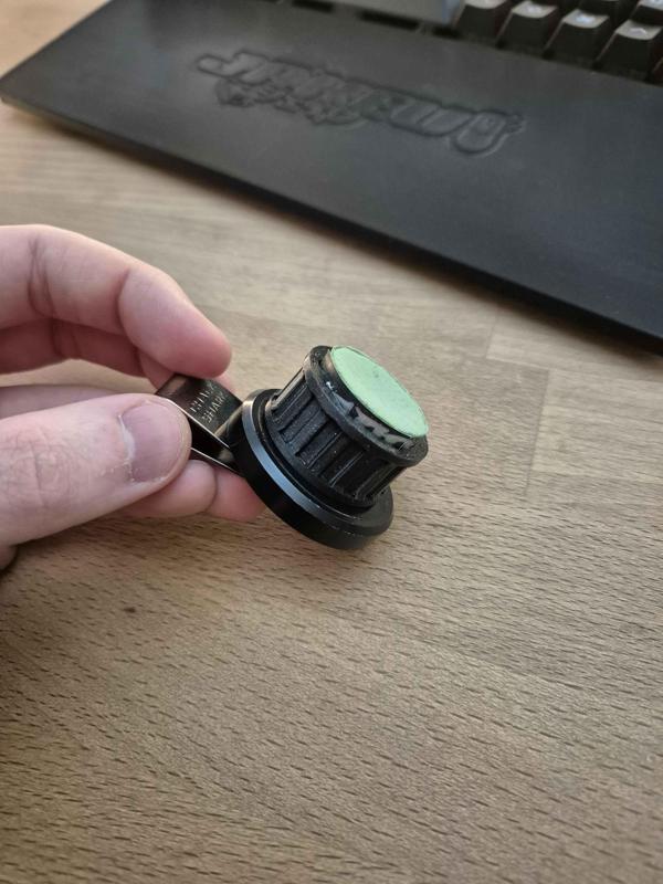 Taom Magnetic Chalk Holder - Kamui Chalk Shark Conversion