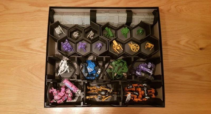 Giant Killer Robots: Heavy Hitters Storage Solution