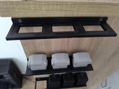 DJI Mini 3 Pro Akkuwandhalterung fuer 3 Akkus