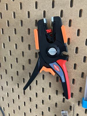 Knipex Precistrip 12 52 195 wire stripper m3 holder for SKADIS