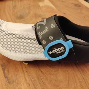 Flexible Wahoo cadence/speed sensor shoe mount
