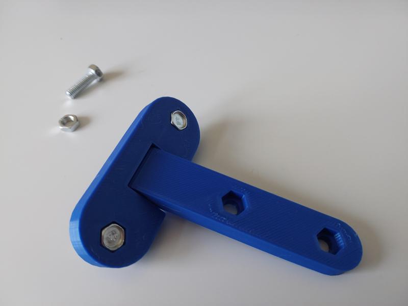 Zawias do skrzynki gazowej