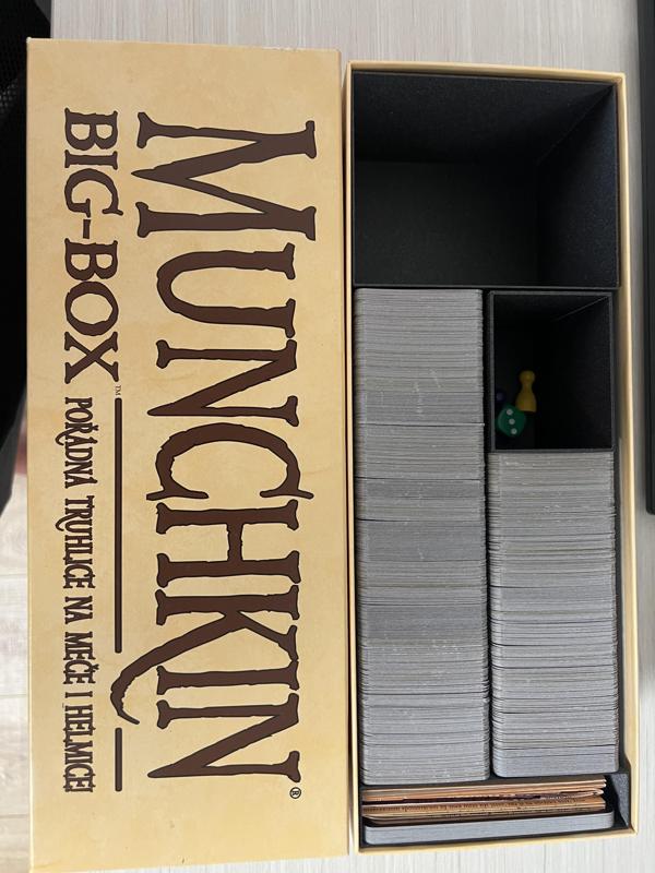 Munchkin Big Box insert