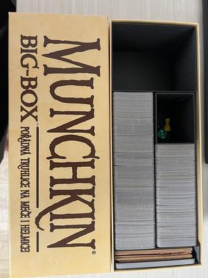 Munchkin Big Box insert