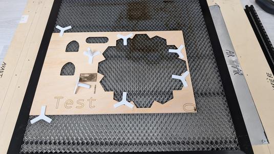 clamp honeycomb laser