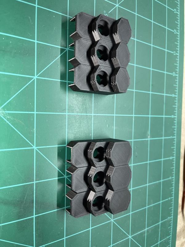 Chuck Jaws for the Bench Mountable 4-Jaw/3-Jaw/2-jaw vice