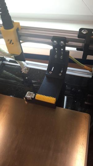 Nozzle seal and wiper using kitchen silicone brush