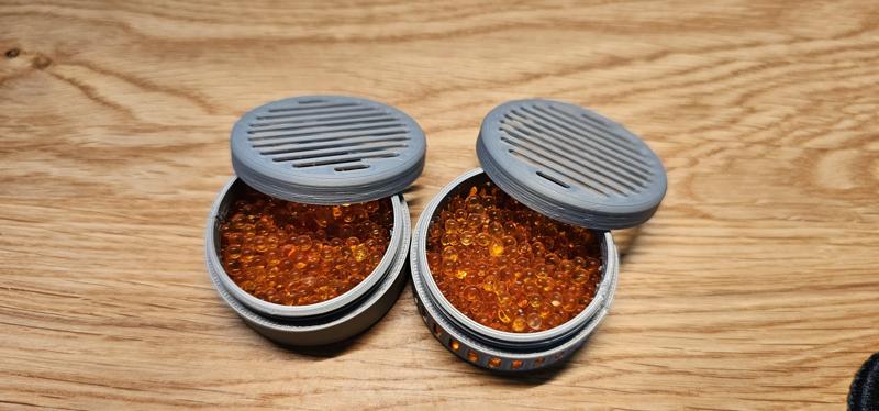 Silica Gel Dose rund mit Gewinde V3 / Round silica gel box with thread V3