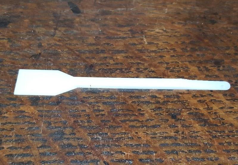 Epoxy mixing spatula and spreader