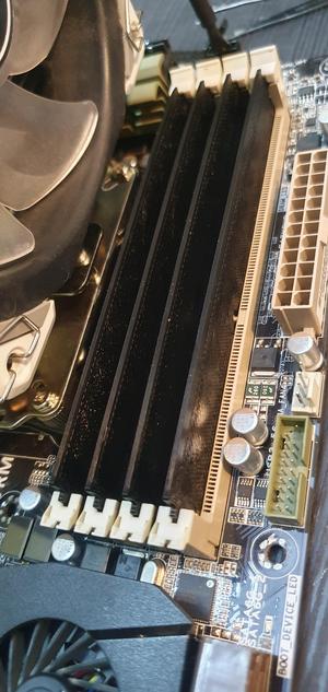 DDR3 ram slot cover