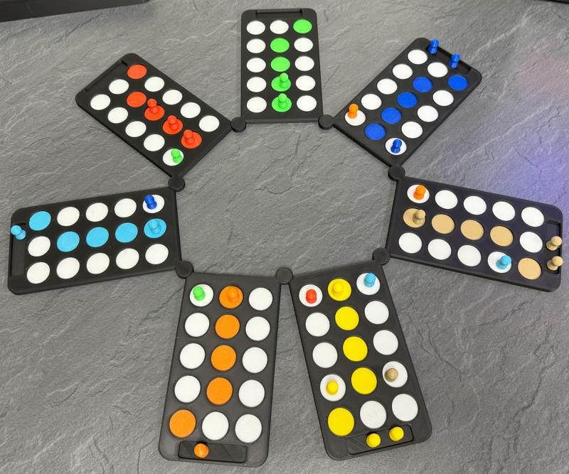 Modulares "Mensch ärgere Dich nicht / Modular Ludo