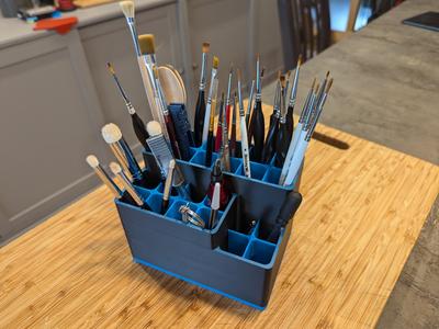 Brush holder / Pen holder