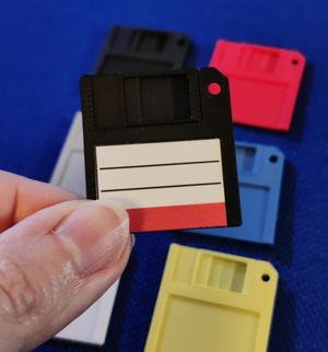 Floppydisk Filament Sample