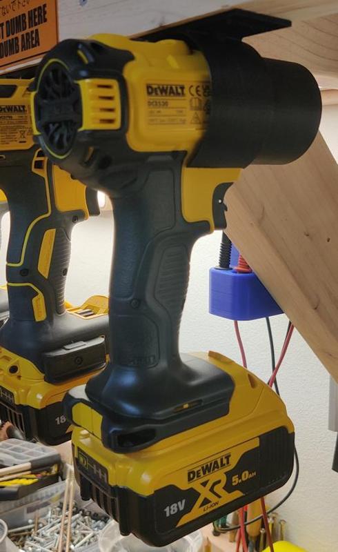 DeWalt DCE530 and mouthpiece holder