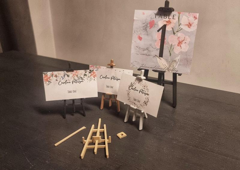 Table & Placement Card Holder Easel