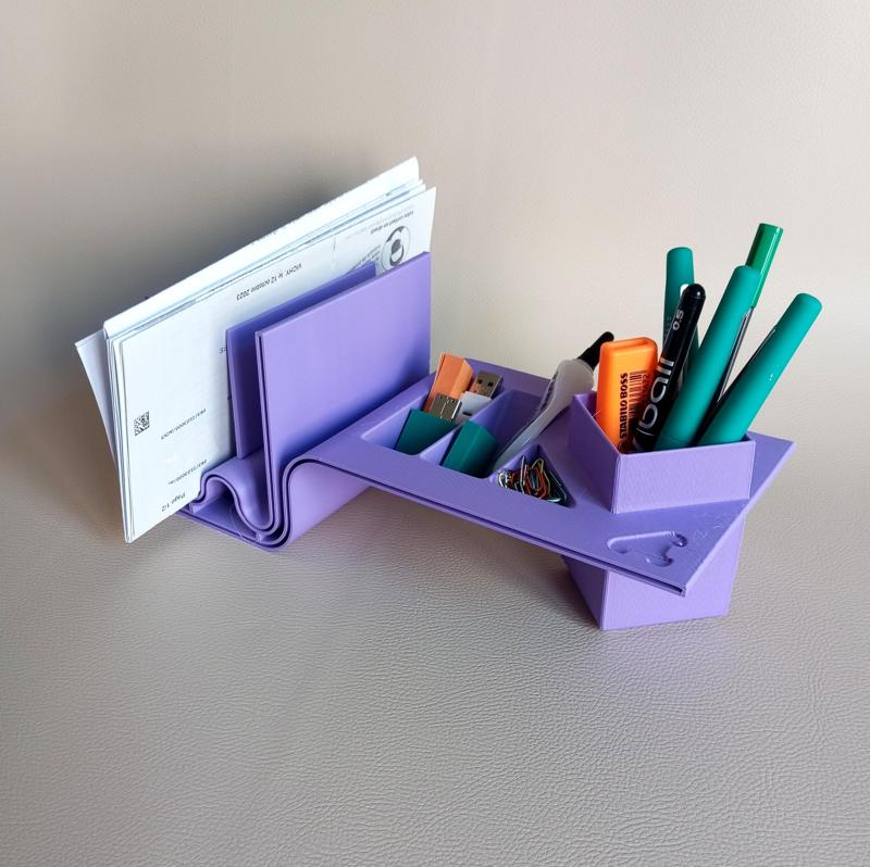 ORGANISEUR DE BUREAU 4