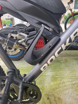 Bike Bottle Holder Hidden SmartTag2