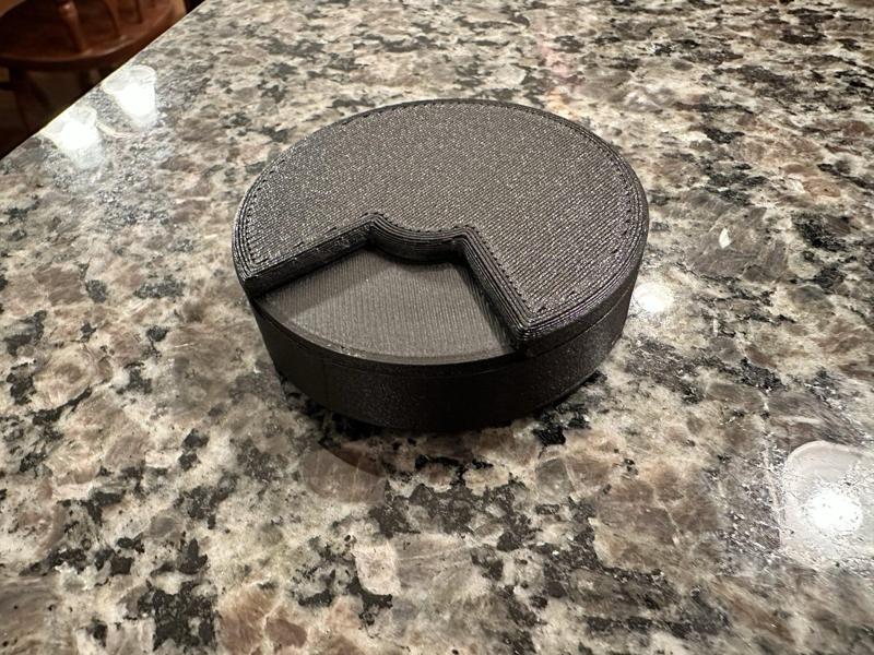 Tom's Parametric Pill Case