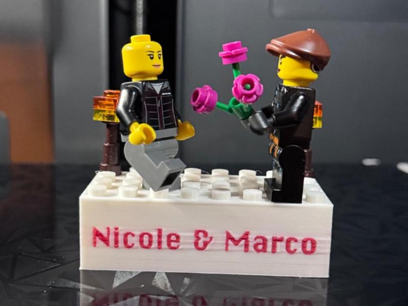 LEGO Valentine's Day building block, customizable 