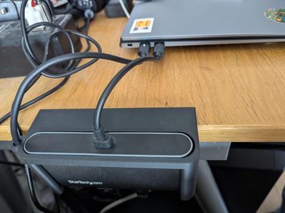 Deskside Holder for StarTech.com Mini Dual Monitor Thunderbolt Dock with DisplayPort TB3DKM2DP