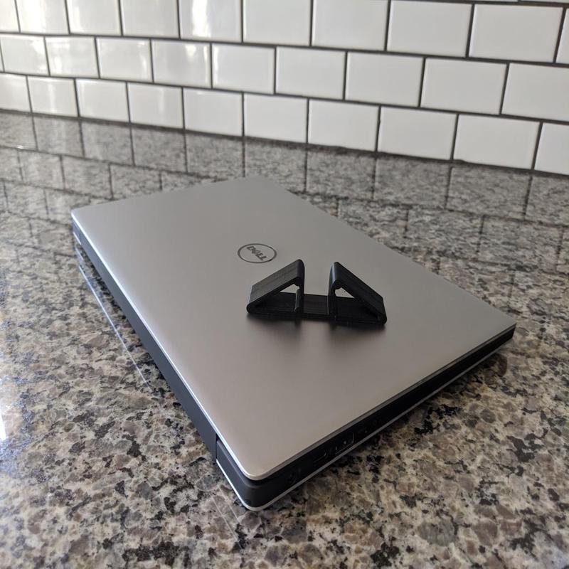Dell XPS13 Laptop Stand