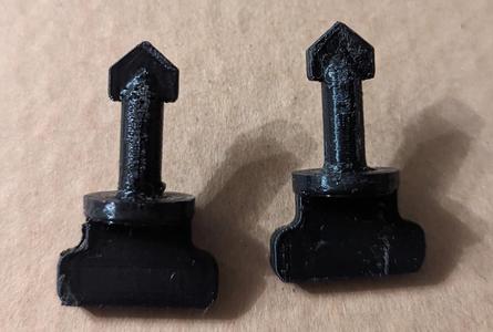 Rivian Hitch Cover thumb screw