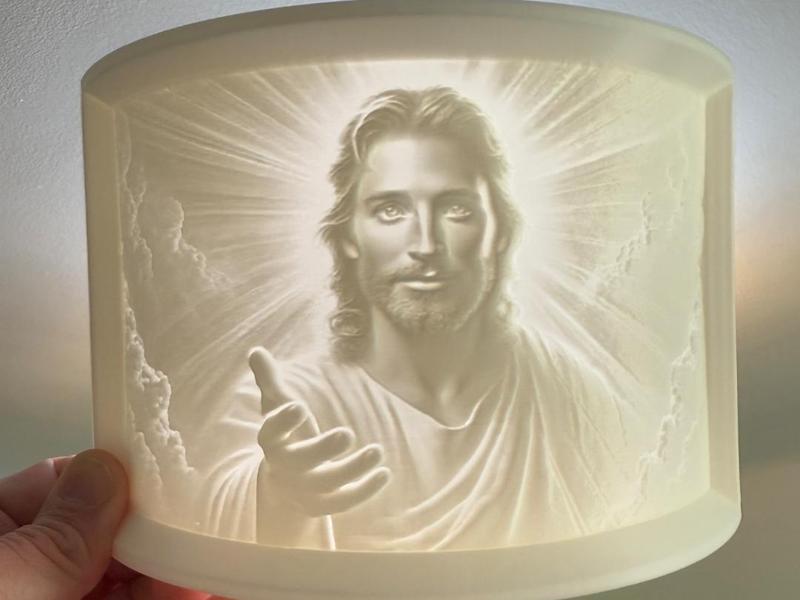 Jesus Christ Extending a Hand Light Decor 