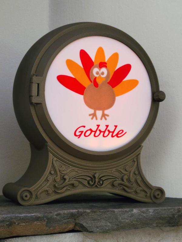 Tea Light Scene, Gobble