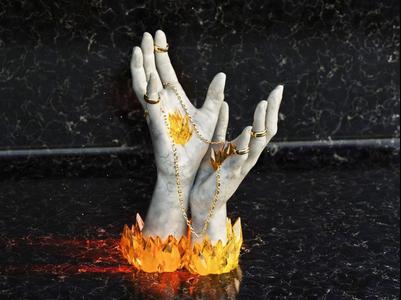 Jewelry Hands Holder 