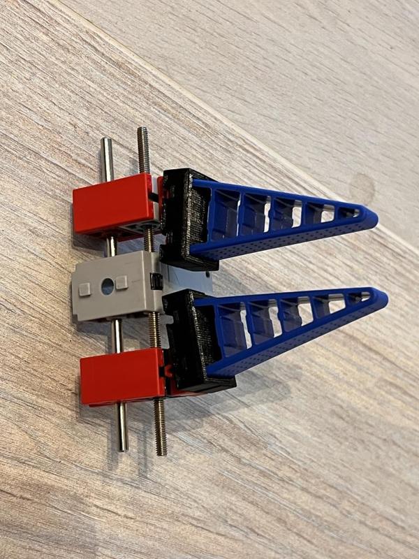 fischertechnik holder for Festo adaptive gripper finger