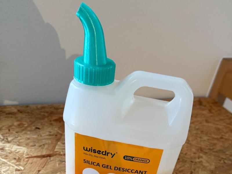 Filling aid for silica gel beads