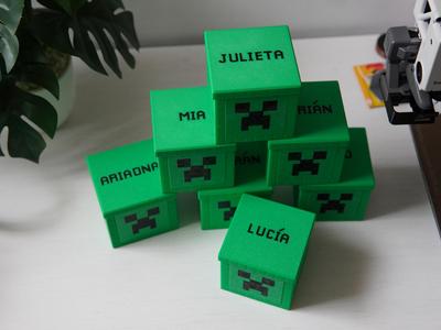 Minecraft Creeper Gift Box 80MM (low weight)