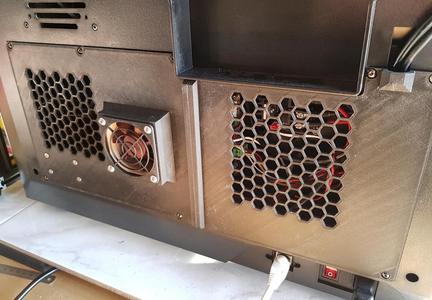 Qidi X-Max 3 backplate