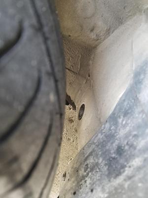 Blind plug Front fender BMW E34, Tapón ciego Guardabarros delantero bmw e34