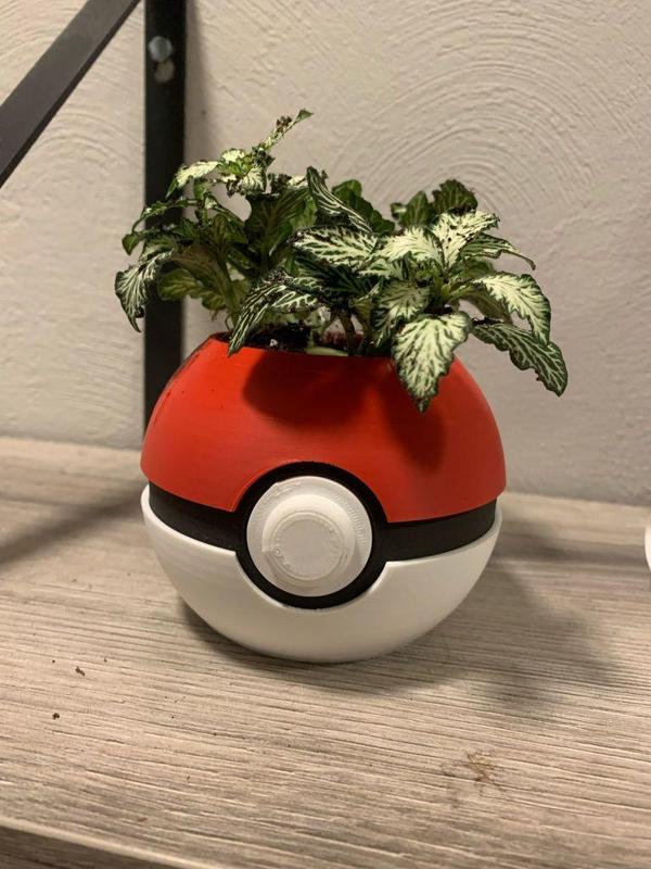 Pokeball Planter