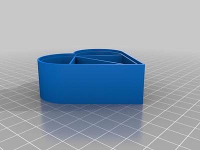 Simple heart box