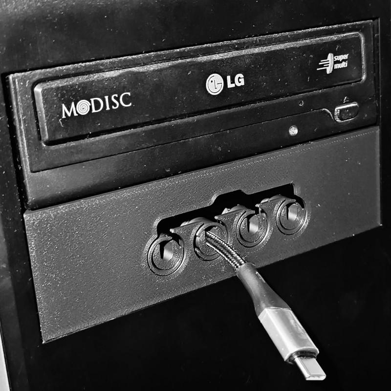 be quiet! Pure Base 600 Cover 5.25 to USB Cabel Clamp/cable holder and Simple Cover