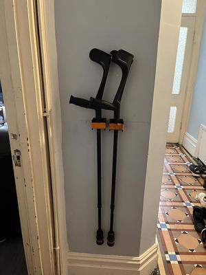 Walking crutch wall holder mount