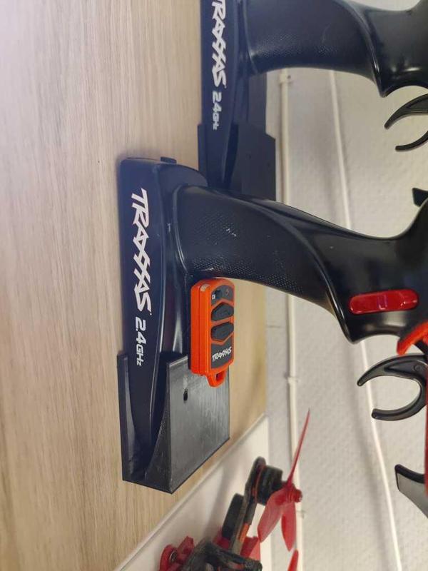 Traxxas TQi wall mount 