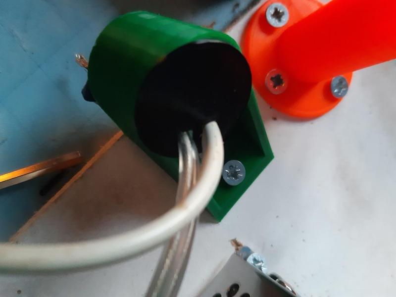 PETamentor2 Swith holder safety cap