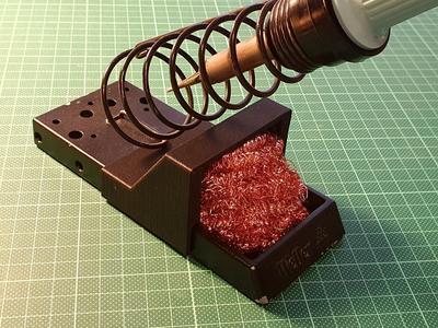 Soldertip cleaner with old Weller stand
