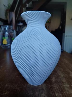 vase   