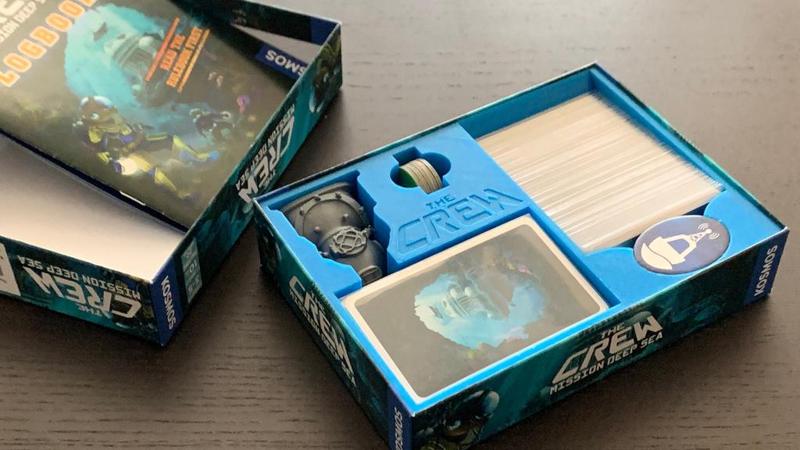 The Crew Mission Deep Sea insert and organizer