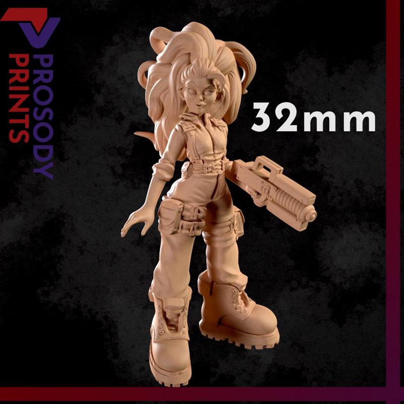 Sci Fi Gunslinger Amy - 32mm
