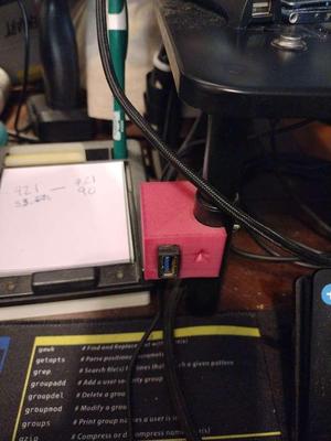 USB extender Mount