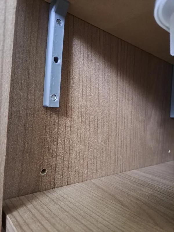 Držák poličky (Sconto) - shelf holder   