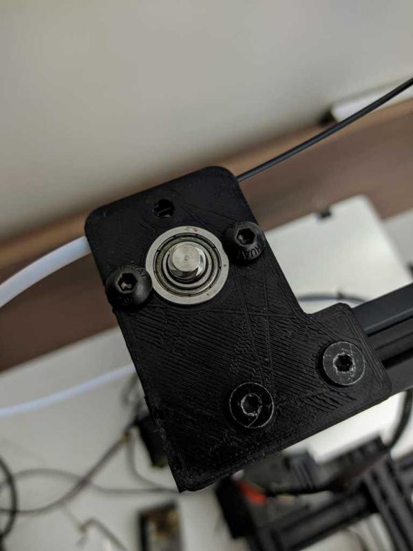 Suporte_Superior_Eixo Z_Guia para filamento_TEVO_TARANTULA_PRO_
