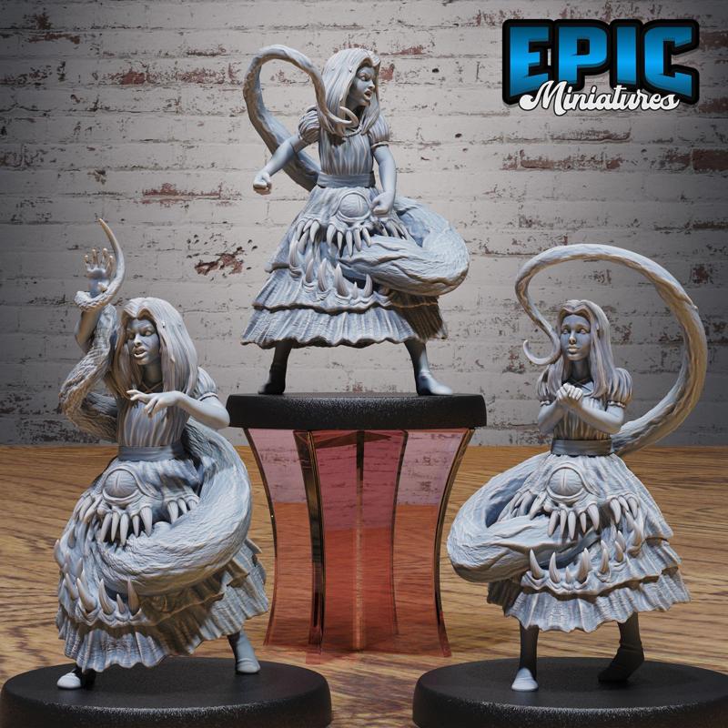 Mimic Girl Set / Covering Clothing Creature / Dress Trap / Outfit Monster / Trickster Item / Shapechanger Encounter