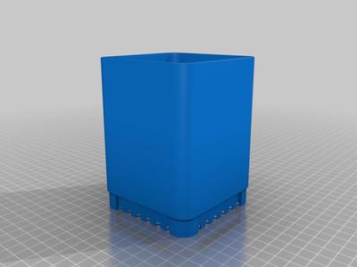 90 x 90 mm Flowerpot Planter with Drainage Holes and Coaster